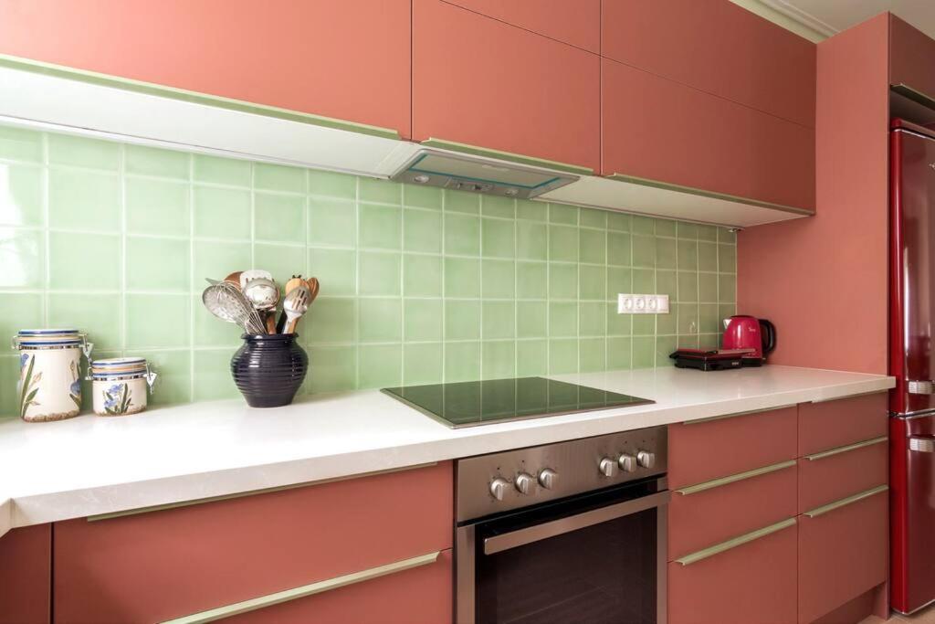 Iphigenia 2 Bedroom Retro Downtown Apartment Atenas Exterior foto